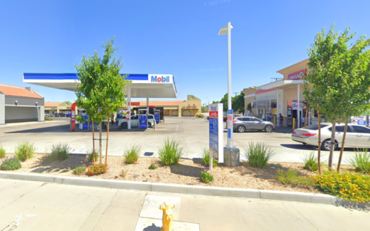 44415 20th St W, Lancaster, CA 93534